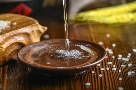 醫(yī)用酒精和食用酒精的區(qū)別是什么？